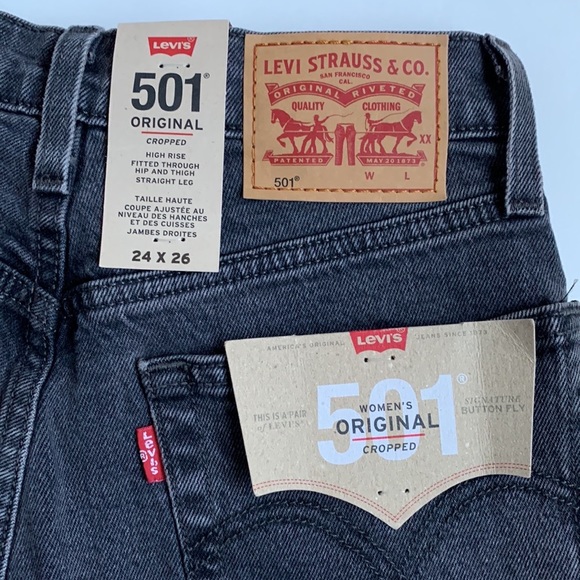 NWT LEVI’S 501 Original Cropped Jeans 24x26 Black Scalloped Hem - Picture 8 of 13